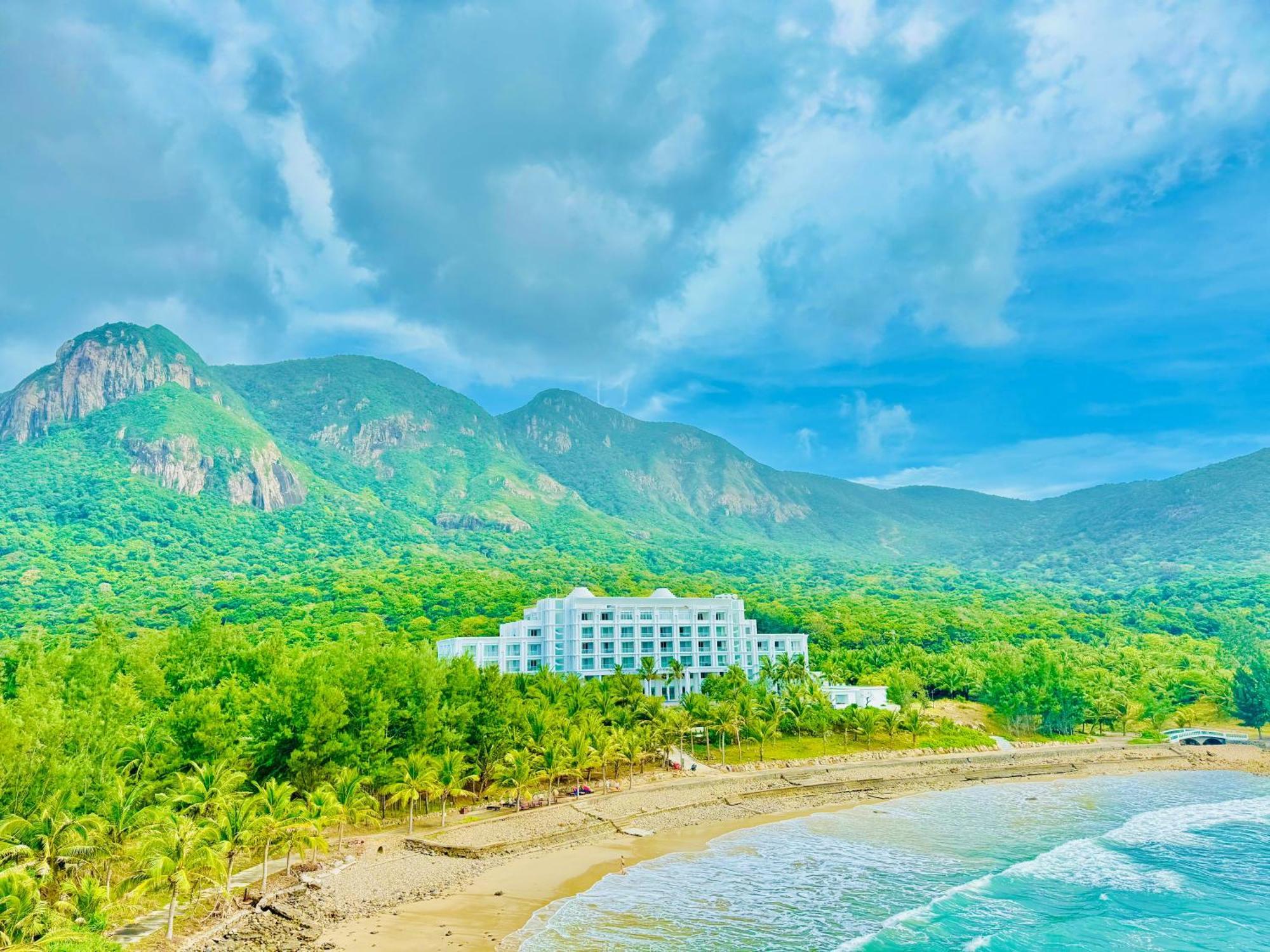 Orson Hotel & Resort Con Dao Chi Khu Co Ong Exterior photo
